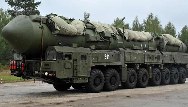 Ракетний комплекс стратегічного призначення Росії під час ядерних навчань