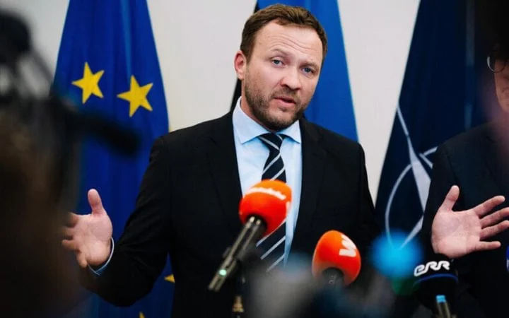 Маргус Цахкна закликає Європу не вести переговори з Росією під час брифінгу
