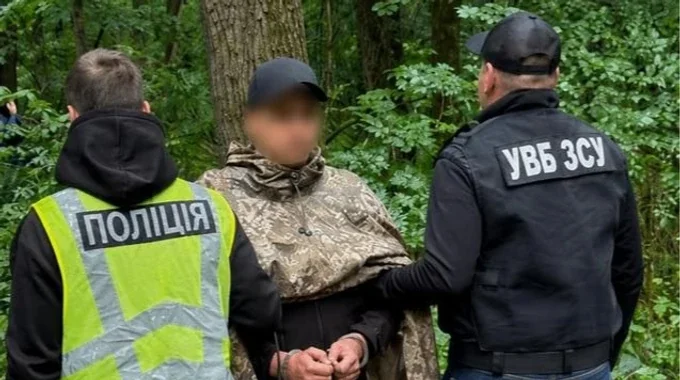 Правоохоронці затримують підозрюваного командира 155-ї ОМБр у справі вбивства цивільних