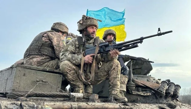 Сили оборони України з прапором на позиціях у Дніпропетровській області